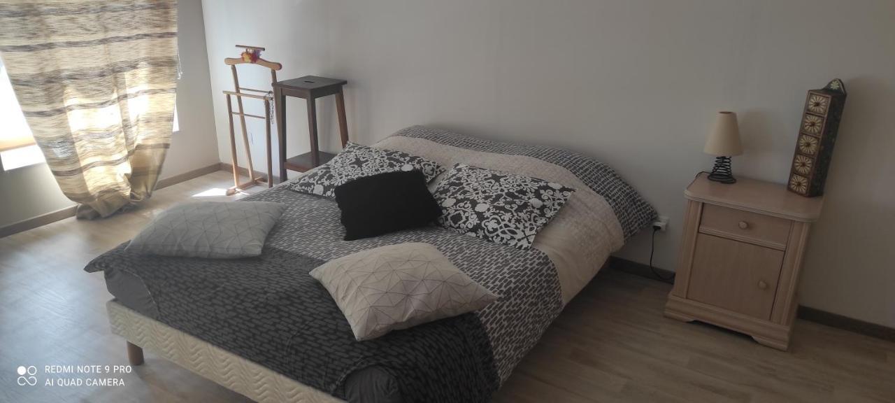 Les Plaisirs De La Ruralite Apartment Vendresse Exterior photo