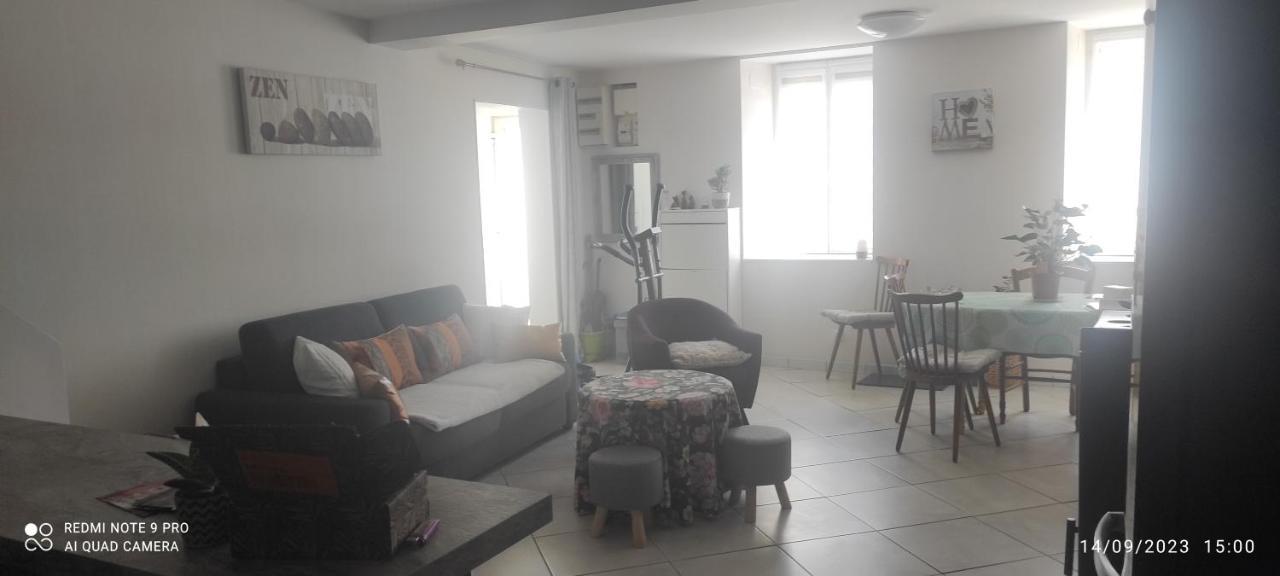 Les Plaisirs De La Ruralite Apartment Vendresse Exterior photo